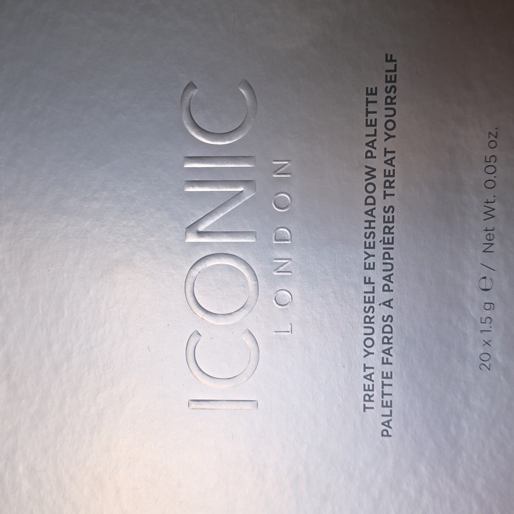 ICONIC London Treat Yourself Eyeshadow Palette
